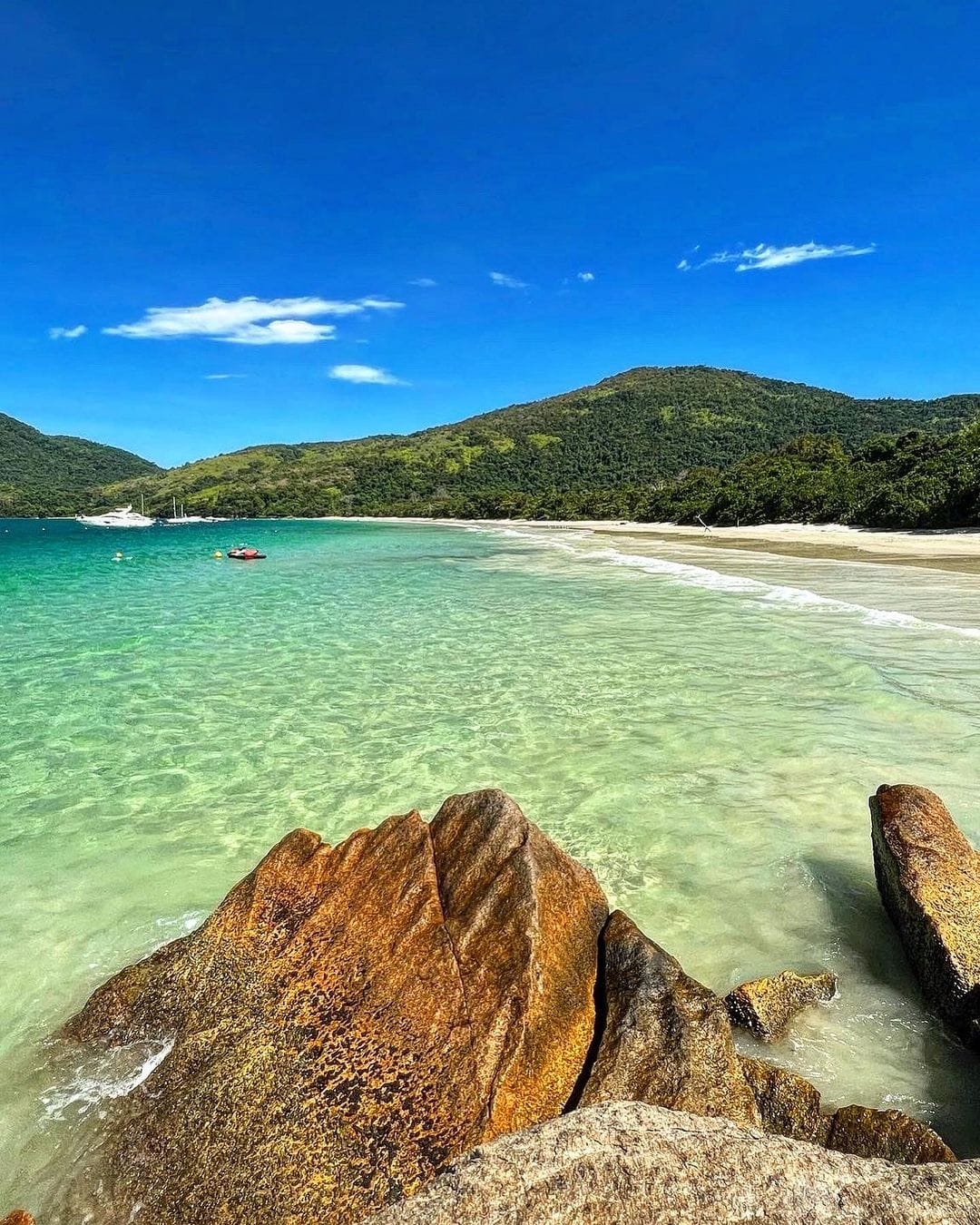 PRAIA DO LAZÁRO – UBATUBA – SP – BATE VOLTA